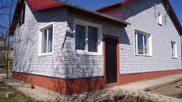 Фасадные панели для облицовки дома